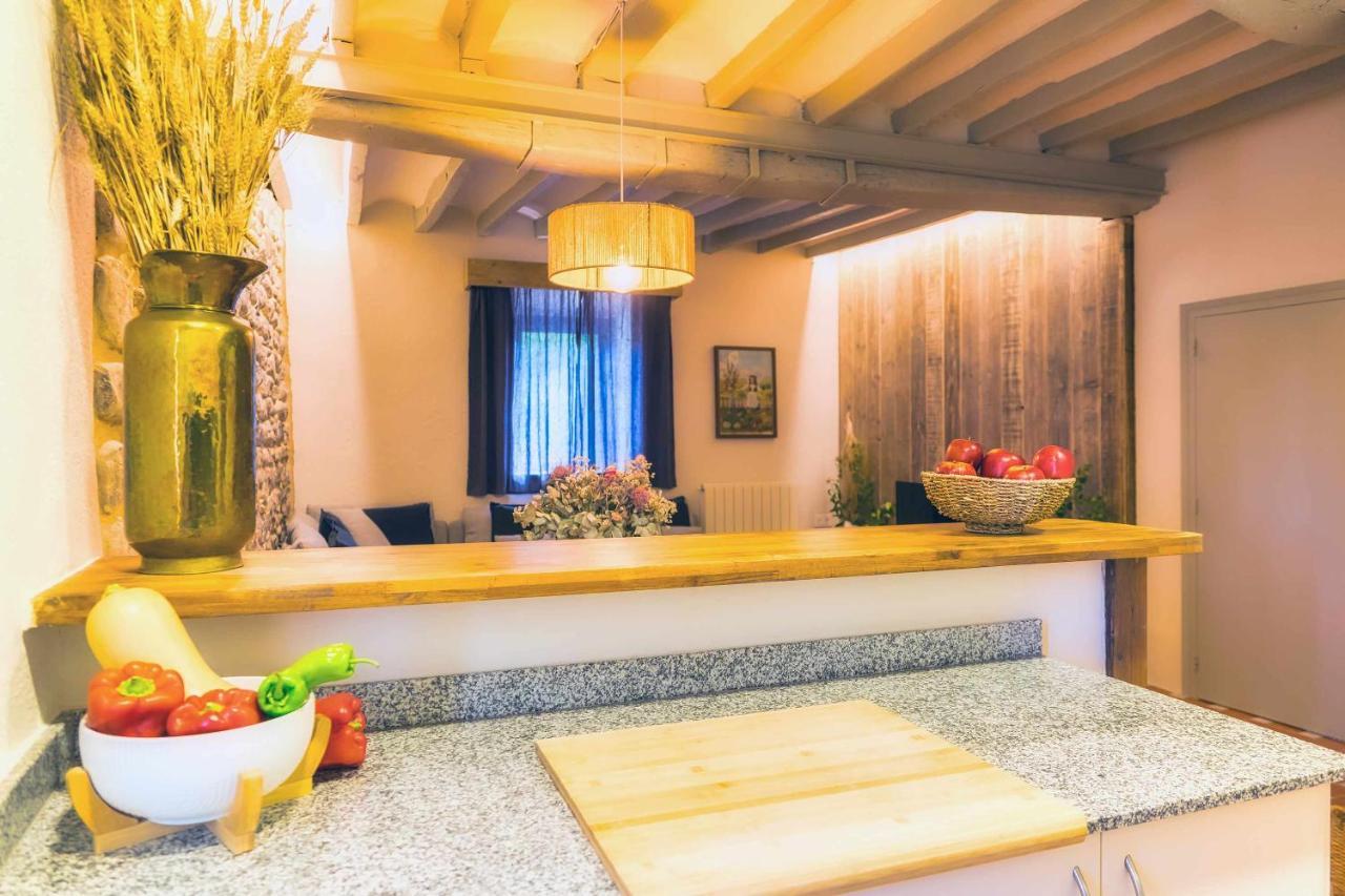 El Molino de Besalú Casa con jardín Vila Exterior foto